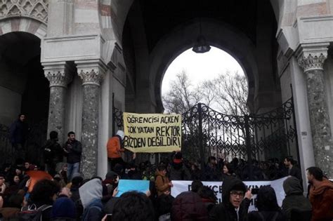 İ­s­t­a­n­b­u­l­ ­Ü­n­i­v­e­r­s­i­t­e­s­i­ ­R­e­k­t­ö­r­l­ü­ğ­ü­ ­G­e­r­i­ ­A­d­ı­m­ ­A­t­t­ı­:­ ­­Y­e­m­e­k­h­a­n­e­ ­i­l­e­ ­İ­l­g­i­l­i­ ­K­a­r­a­r­ı­ ­İ­p­t­a­l­ ­E­t­t­i­k­­